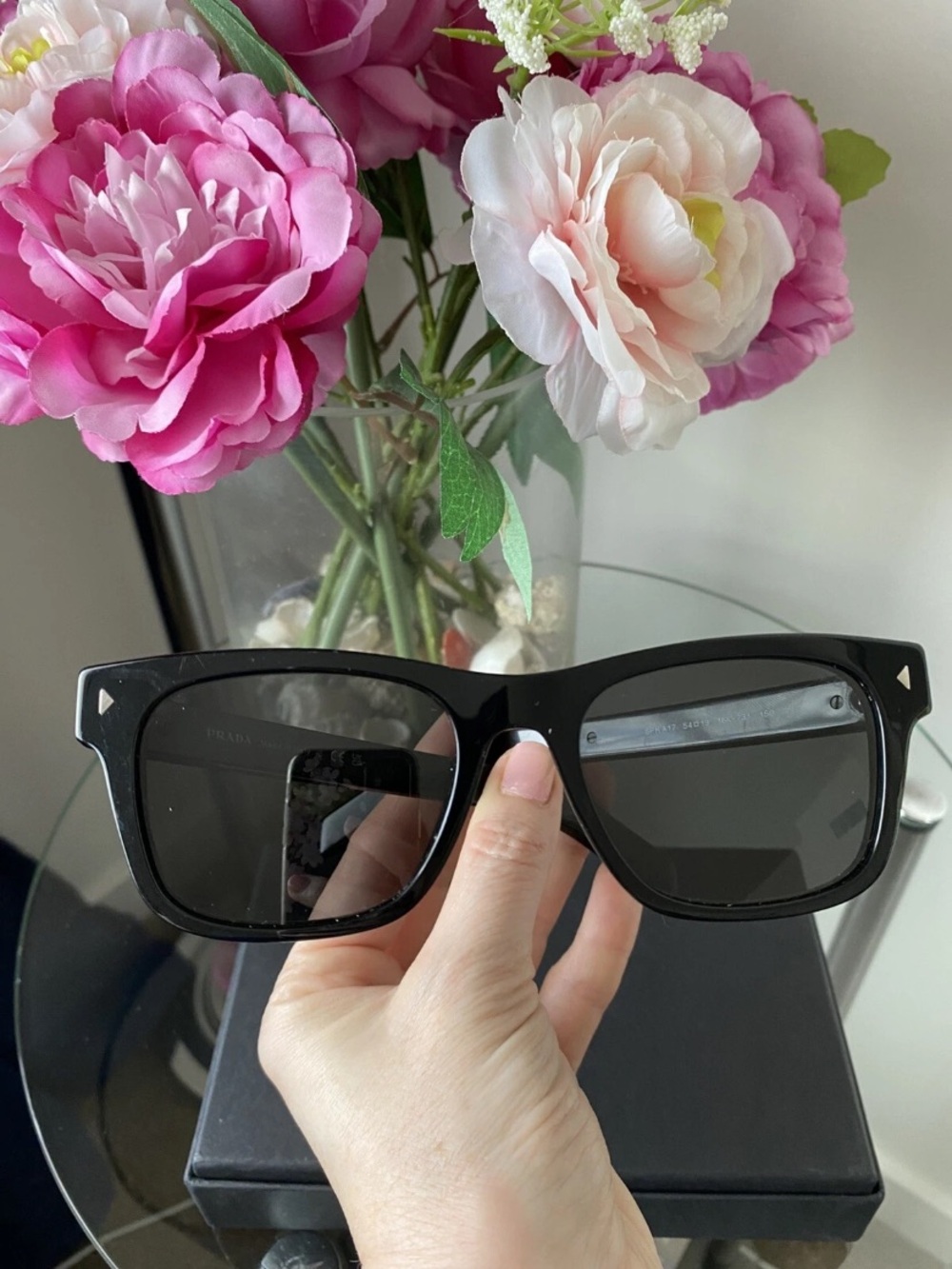 Unisex Prada Logo Sunglasses Black Frame And Lens